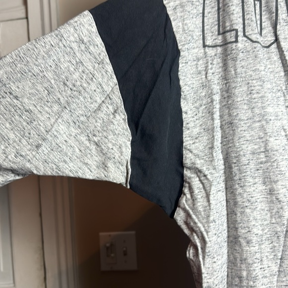 Victoria secret / PINK 3/4 Sleeve Knot top L/LARGE - Picture 6 of 9